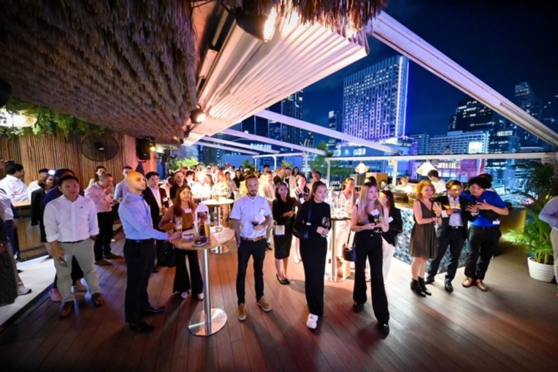 Picture of people at the GTCC Young Professionals event